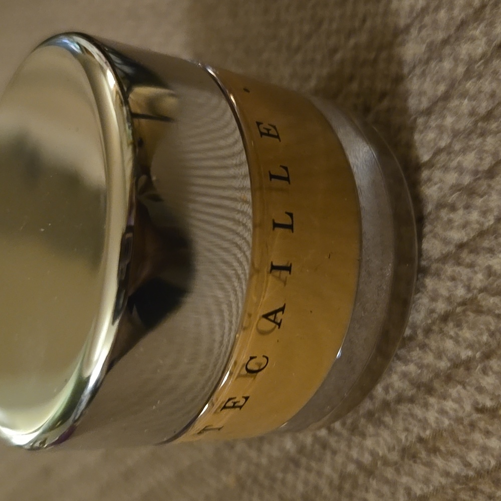 Chantecaille Future Skin Oil Free Gel Foundation. Fond De Teinte BANANA New DEAL - Picture 7 of 8